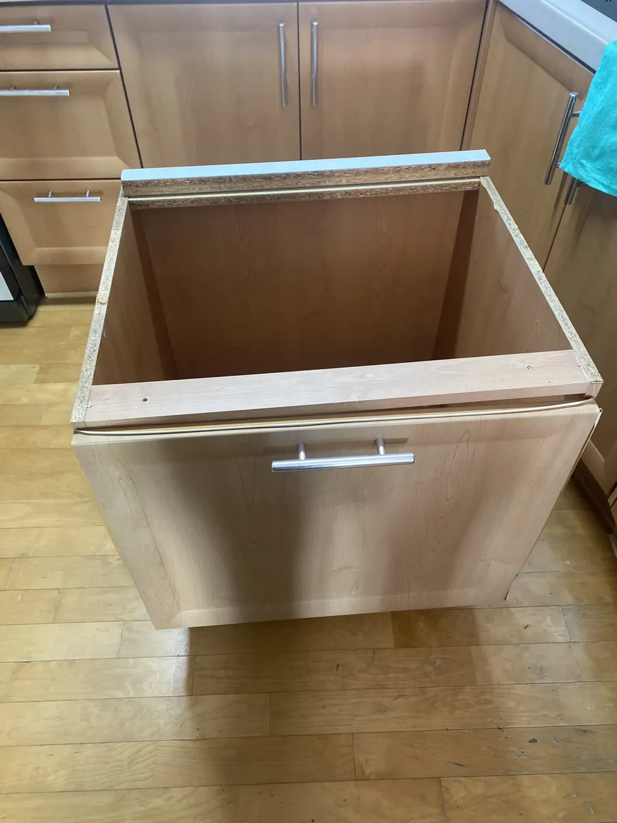 식기세척기 철거 후 하부장 몸체 제작 설치
